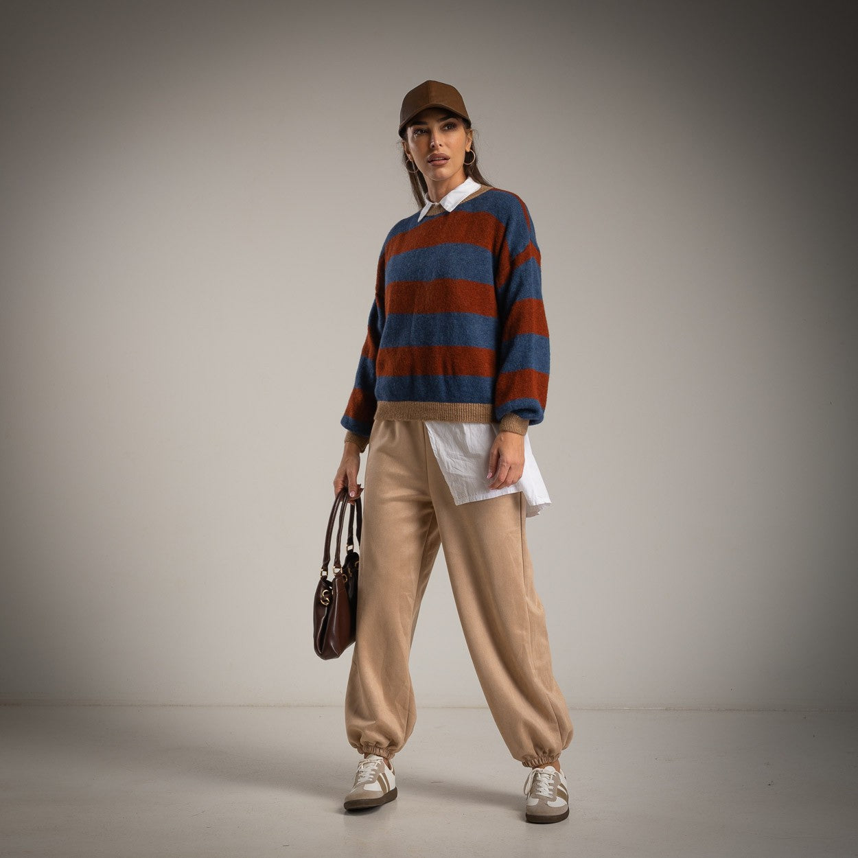 CALÇAS ALBNS BALLOON EM CAMURÇA COM BOLS - Carla Valente