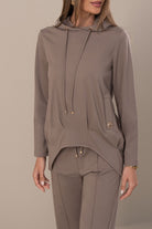 CAMISOLA FERRACHE ASSIMÉTRICA COM CAPUZ - Carla Valente