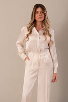BLUSA FERRACHE ACETINADA COM COLARINHO - Carla Valente