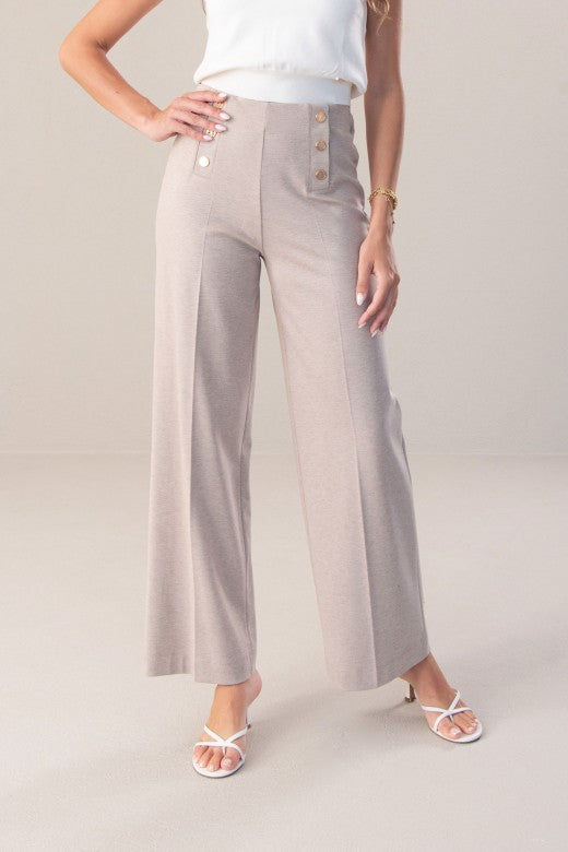 CALÇA FERRACHE DE MALHA WIDE LEG COM CINTO ELÁSTICO NO INTERIOR - Carla Valente