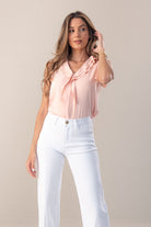 TOP FERRACHE FLUIDO COM FOLHOS E DECOTE V - Carla Valente