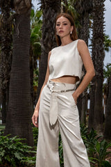 TOP FERRACHE CURTO DE LINHO COM LAÇO NA COSTA - Carla Valente