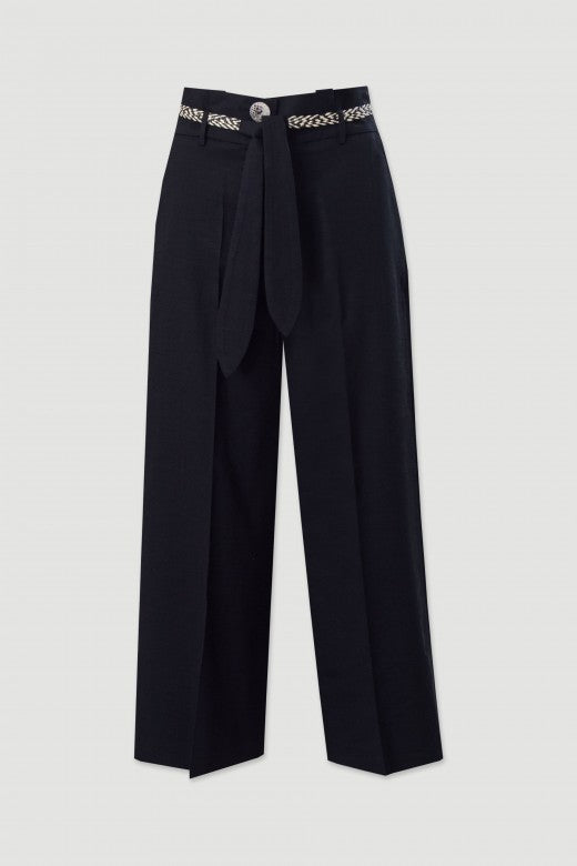 CALÇA FERRACHE CURTA WIDE LEG EM LINHO COM CINTO - Carla Valente