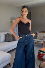 BODY FERRACHE JUSTO EM MALHA LICRA COM DETALHE EM RENDA - Carla Valente