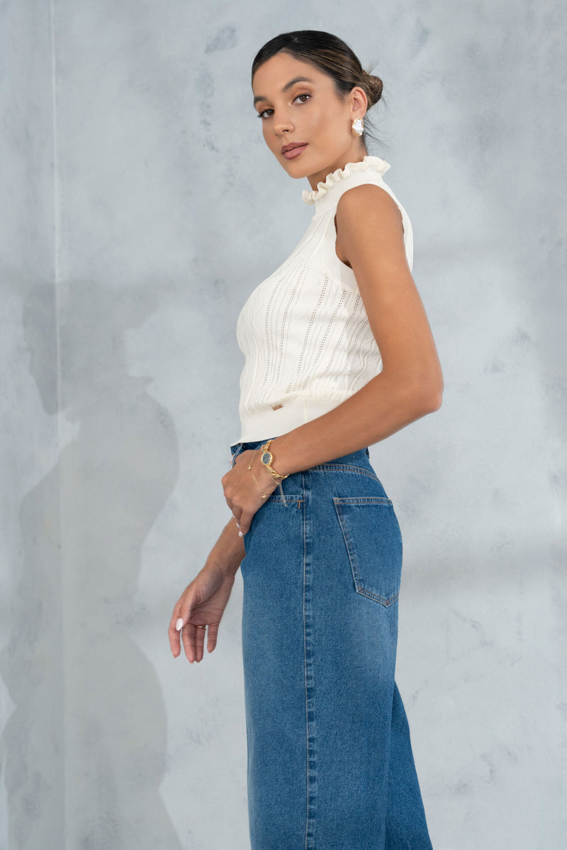 TOP FERRACHE MALHA TEXTURADA  GOLA COM FRANZIDA - Carla Valente