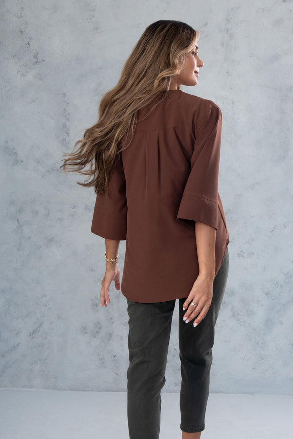 TÚNICA FERRACHE ASSIMÉTRICA COM APLICAÇÃO METÁLICA NO DECOTE - Carla Valente