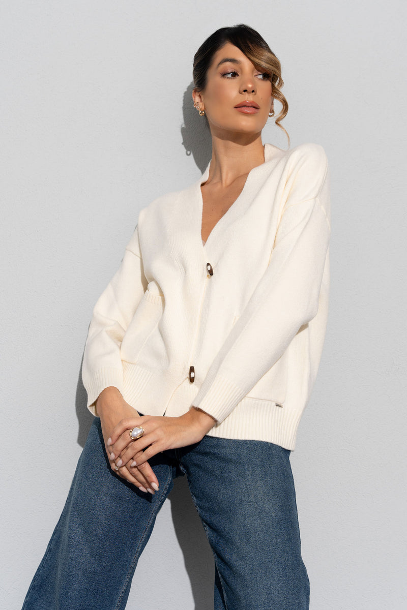 CASACO FERRACHE DE MALHA COM BOLSOS FRONTAIS