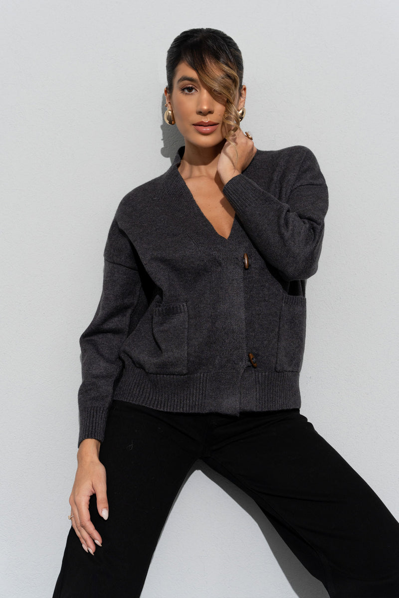 CASACO FERRACHE DE MALHA COM BOLSOS FRONTAIS