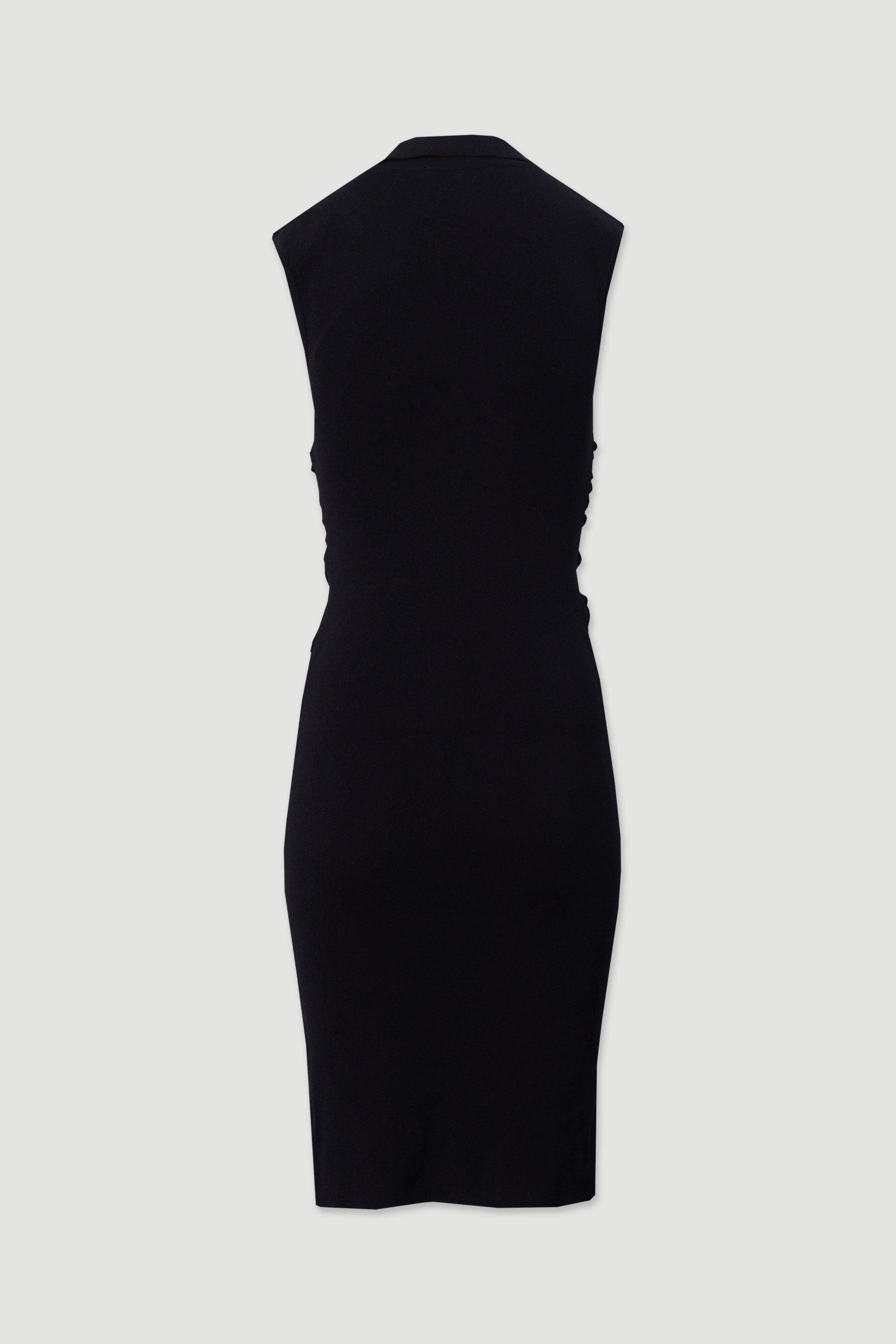 VESTIDO FERRACHE MIDI EM MALHA FRANZIDO E BOTÕES MTÁLICOS - Carla Valente