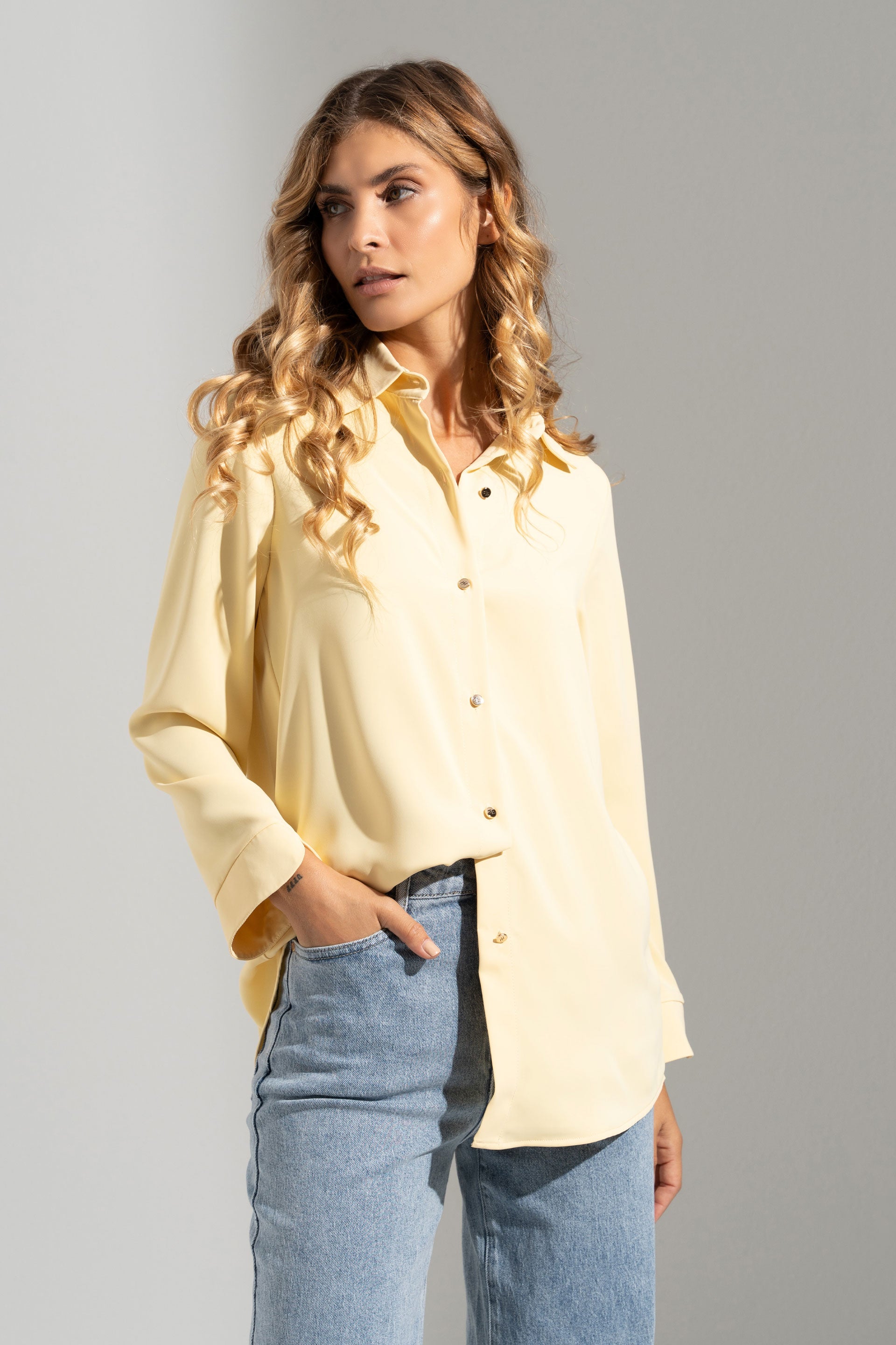 BLUSA FERRACHE FLUIDA DETALHE PUNHO - Carla Valente