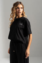 T-SHIRT FERRACHE EM MALHA COM BOLSO E ESTAMPADO NO PEITO - Carla Valente