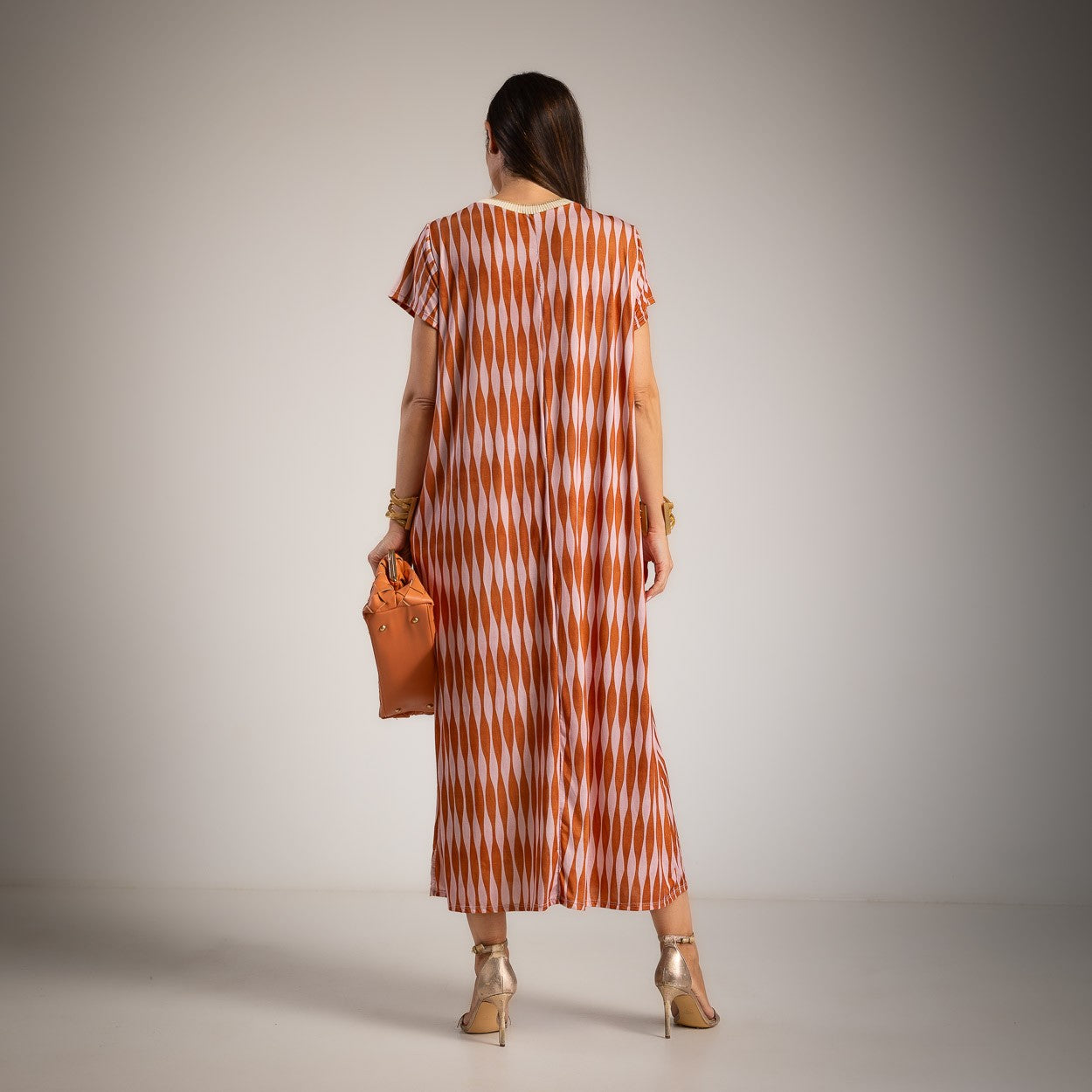 VESTIDO ALBNS OVERSIZE LYCRA FRIA DAMERO LUREX - Carla Valente