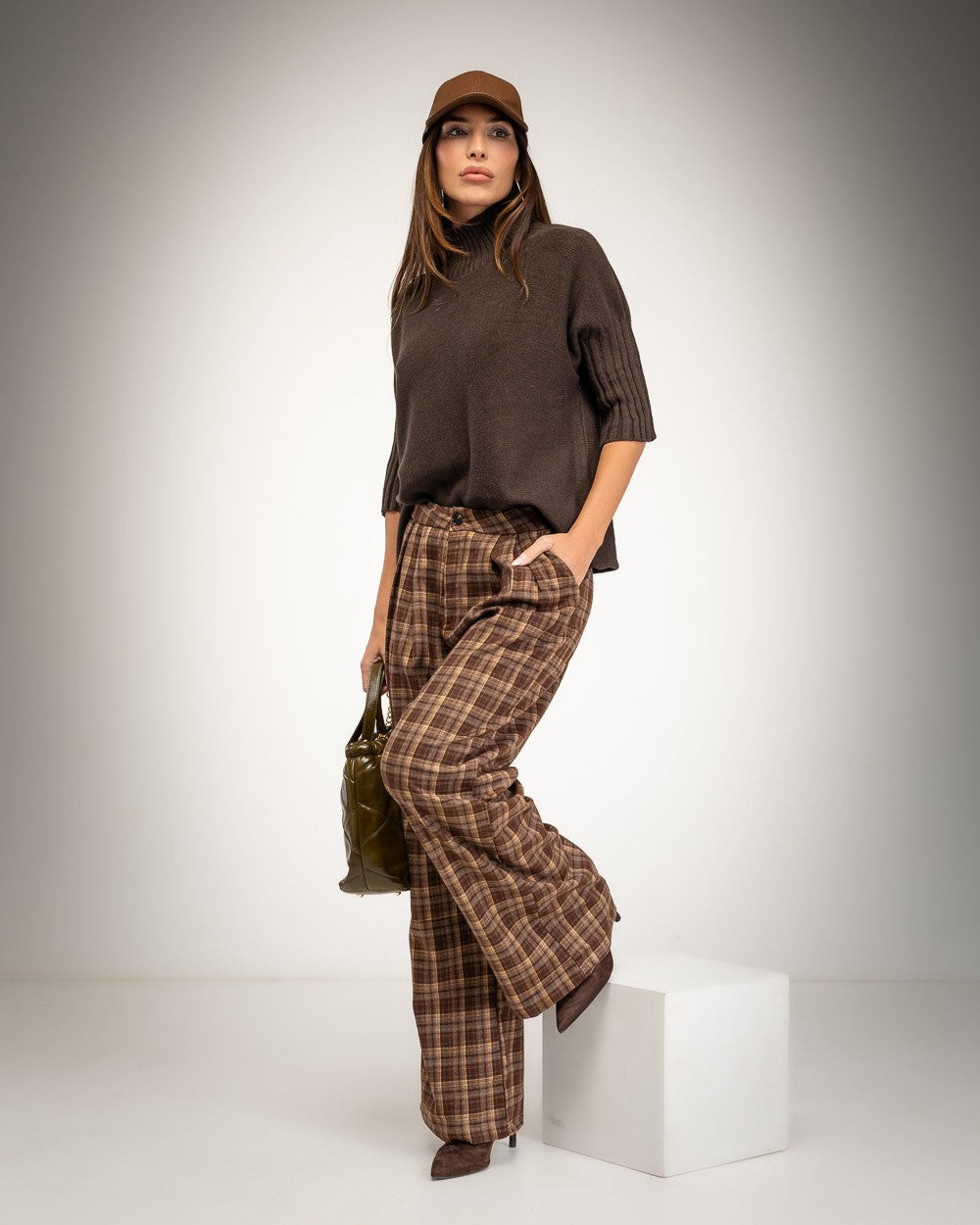 CAMISOLA ALBNS DE GOLA ALTA PUNHOS CANELADOS - Carla Valente