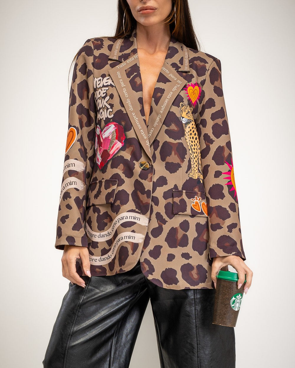 BLAZER ALBNS OVERSIZE FORRADO ESTAMPADO LEOPARDO - Carla Valente