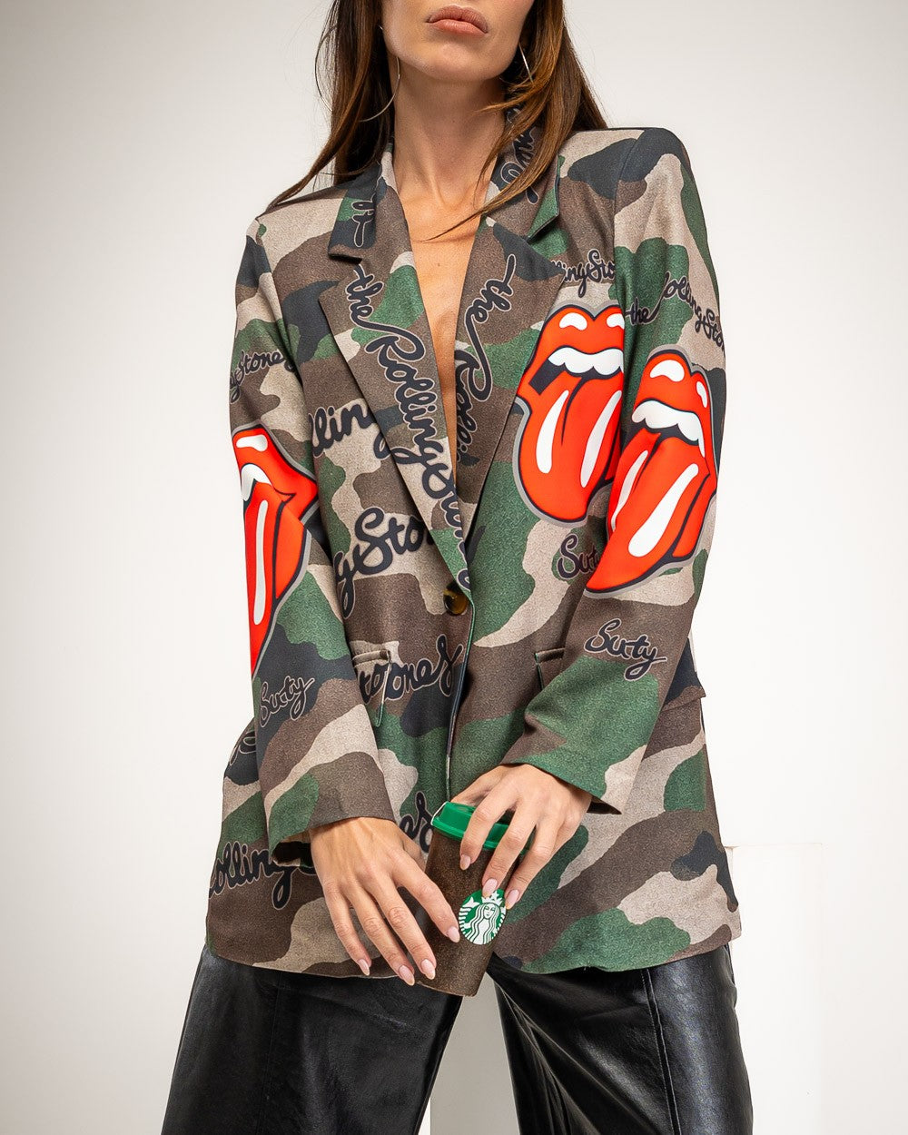 BLAZER ALBNS OVERSIZE FORRADO CAMUFLADO ROLLING - Carla Valente