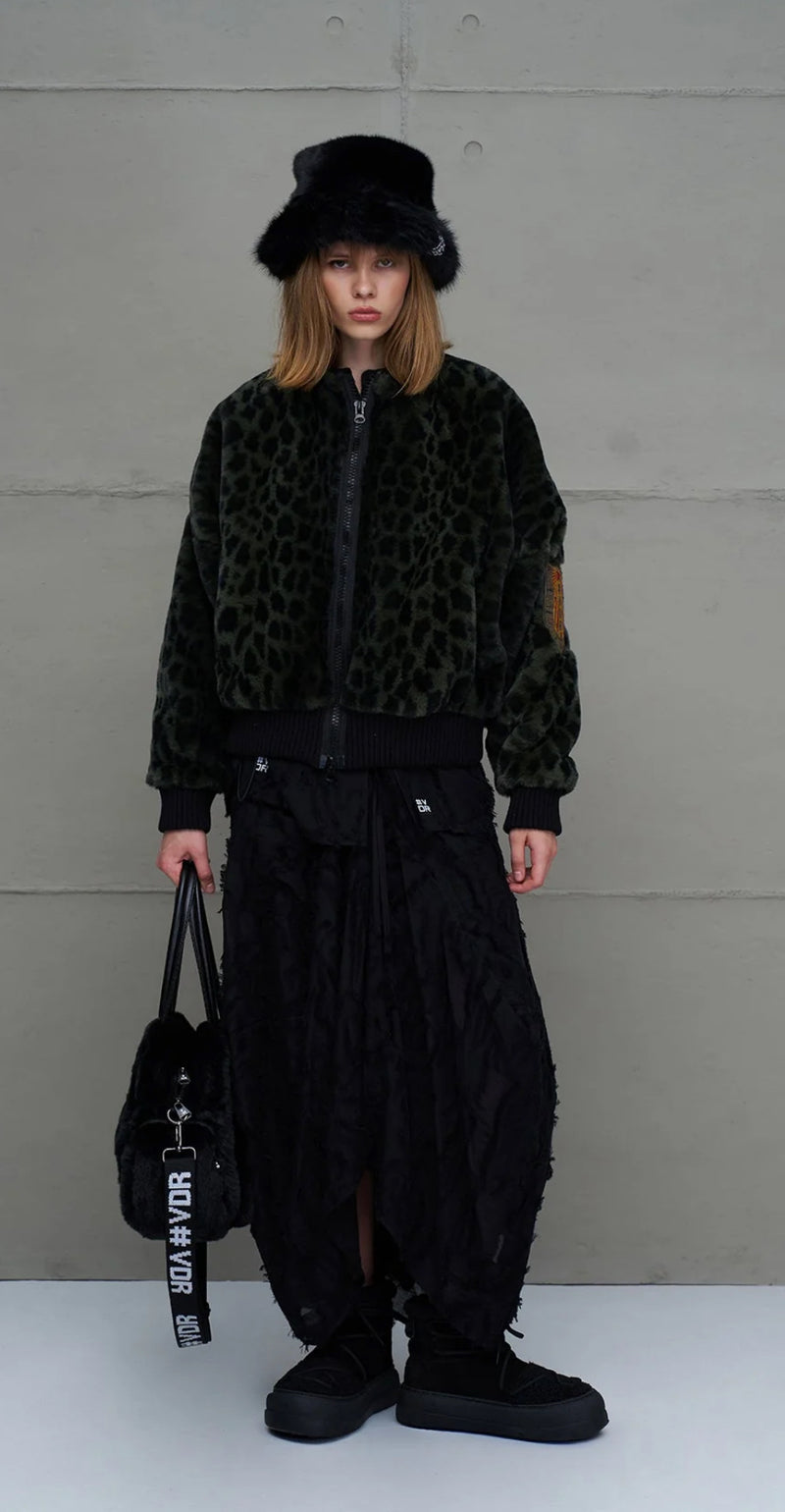 BLUSÃO VDR CROPPED FAKE FUR ANIMAL PRINT - Carla Valente