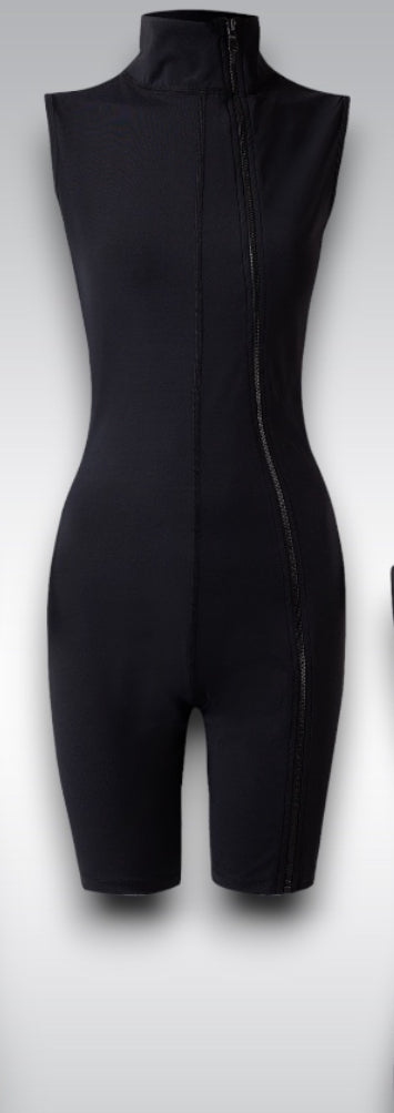 MACACÃO VDR CURTO COM ZIP - Carla Valente