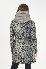 CASACO YES ZEE COM COLETE FALSO REMOVÍVEL ANML PRINT - Carla Valente