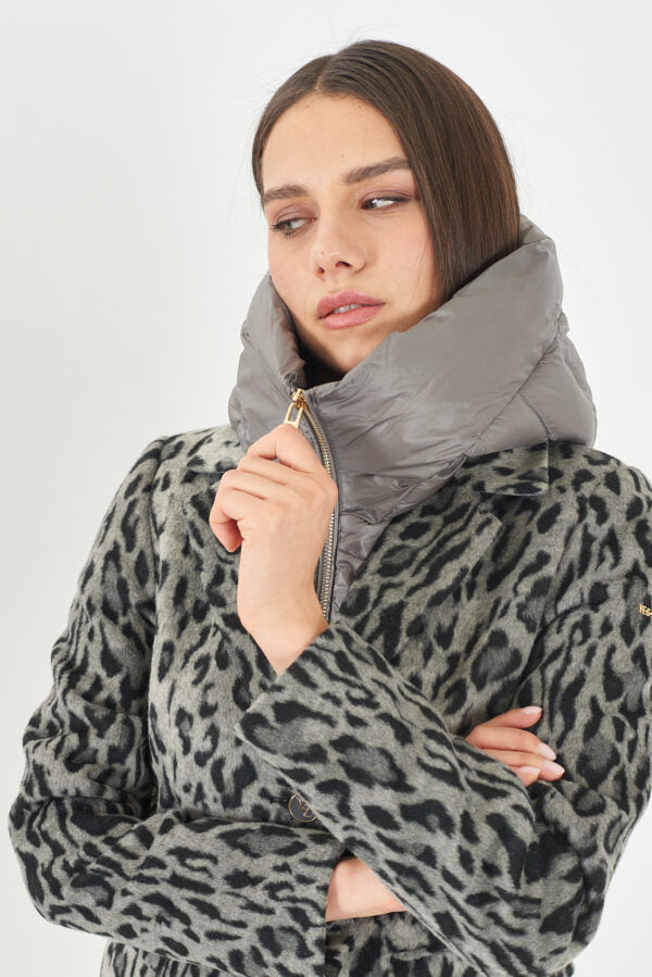 CASACO YES ZEE COM COLETE FALSO REMOVÍVEL ANML PRINT - Carla Valente