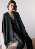 PONCHO LIU JO 2F6042T2751 — Antracite — d2ce17cde2db6f451b8fc6e024792ce8943f658cb808b2c6af38c1756d2c1634