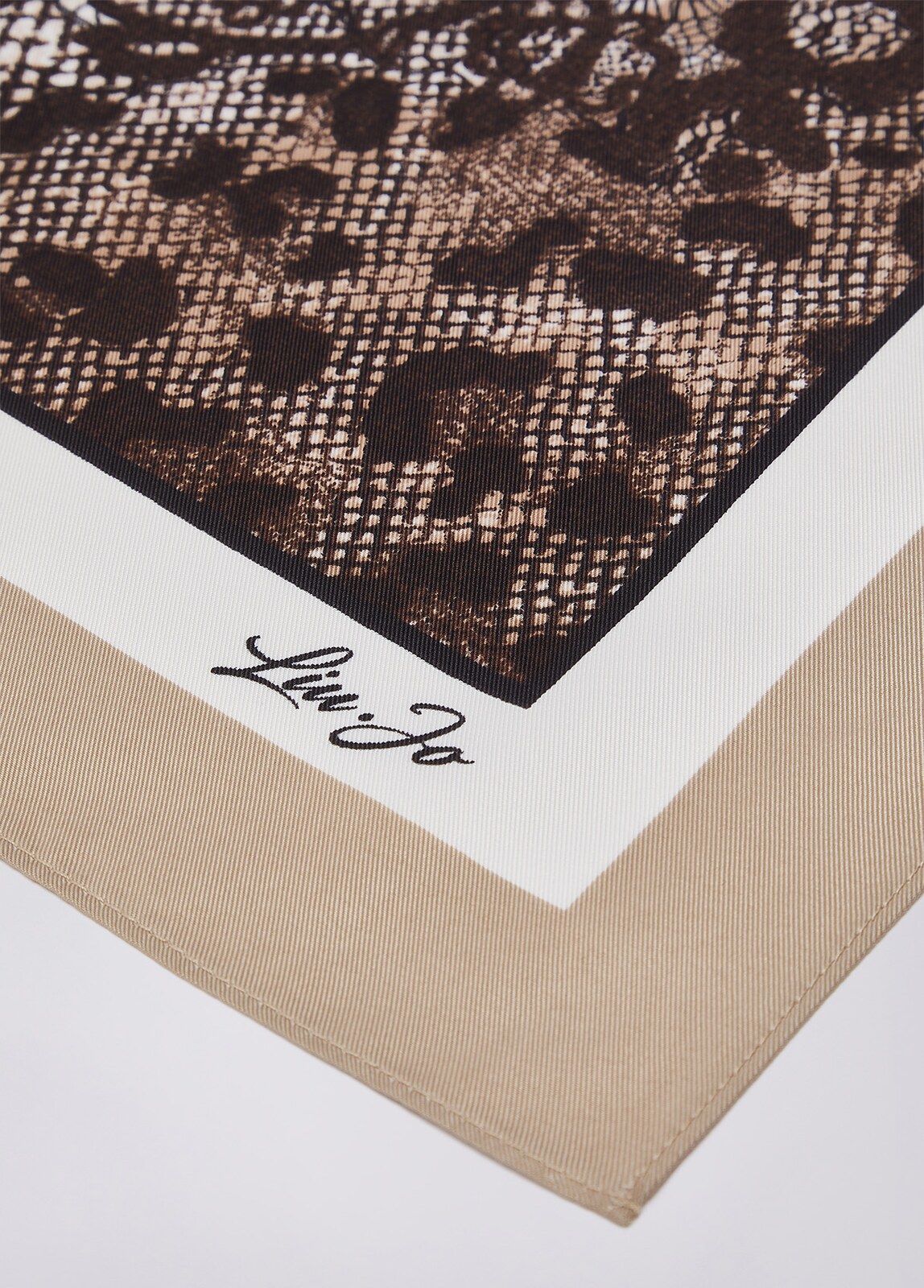 LENÇO LIU JO 2F6059T2745 — Lace — 27be4c050d743835c531901563c7dab240ae2ed992cb1691124caf393530e1e2