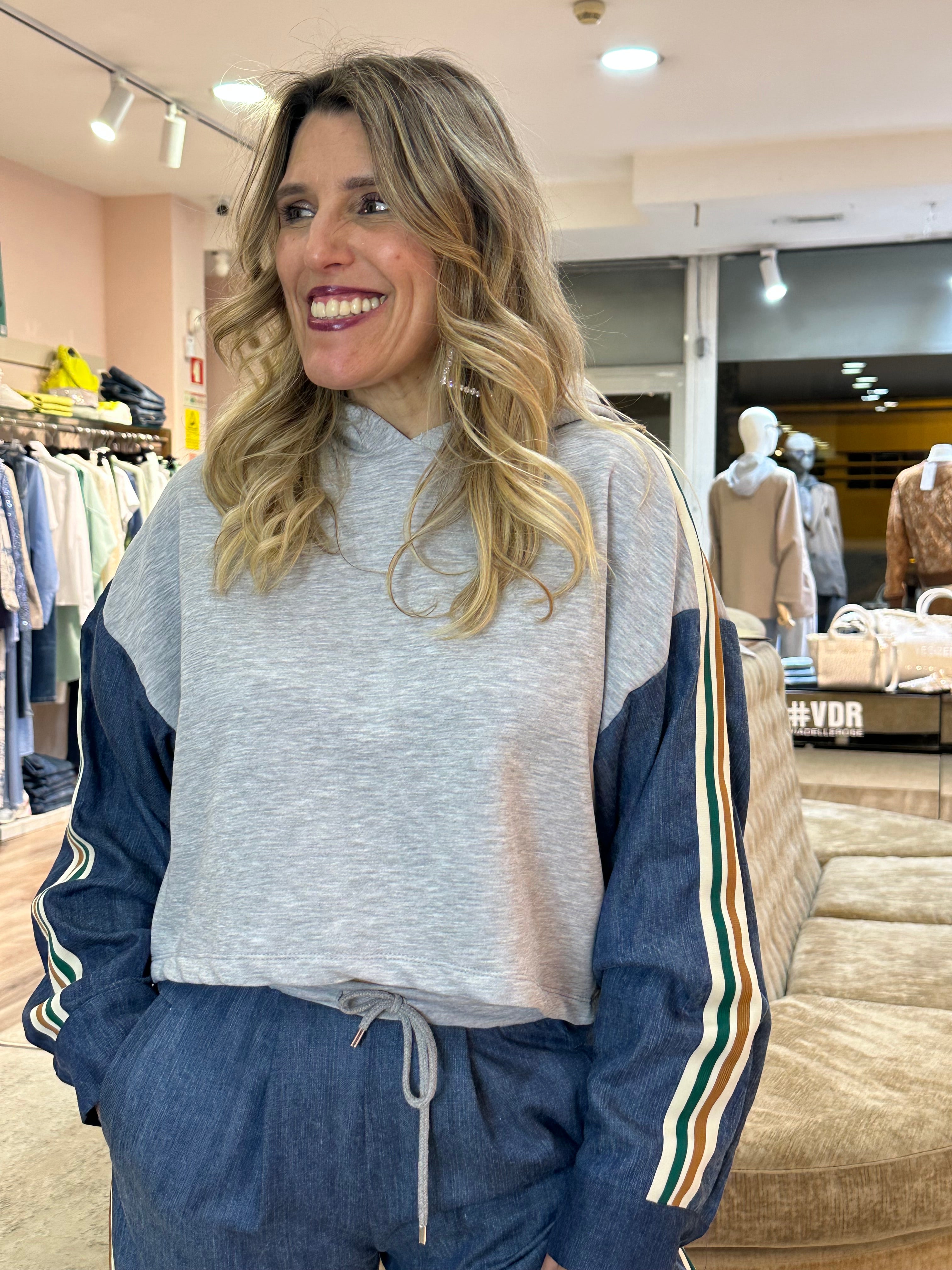 SWEATSHIRT PLEASE COMBINADO FELPA - Carla Valente