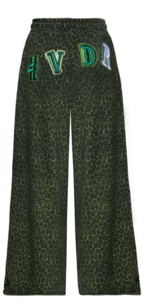 CALÇAS VDR WIDE LEG ESTAMPADAS ANML PRIT - Carla Valente