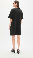 VESTIDO LOLA CASADMNT TIPO CAMISETA COM STRASS - Carla Valente