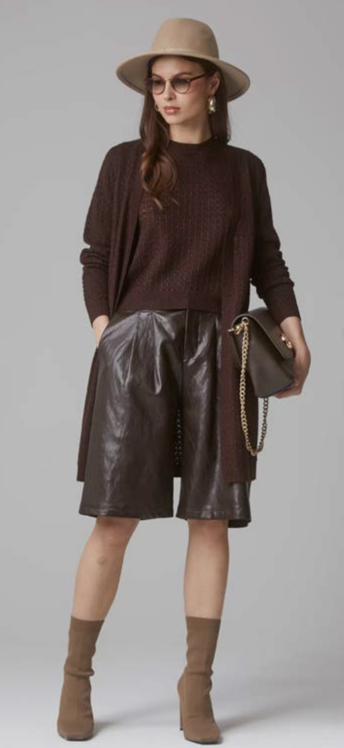 BERMUDAS YES ZEE ACETINADAS - Carla Valente