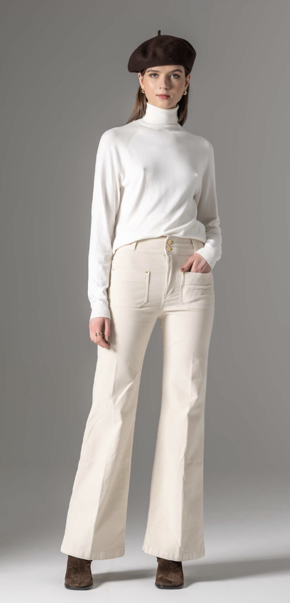 PANTALONA LIBERJEANS VICKYE EM BOMBAZINA WIDE LEG - Carla Valente
