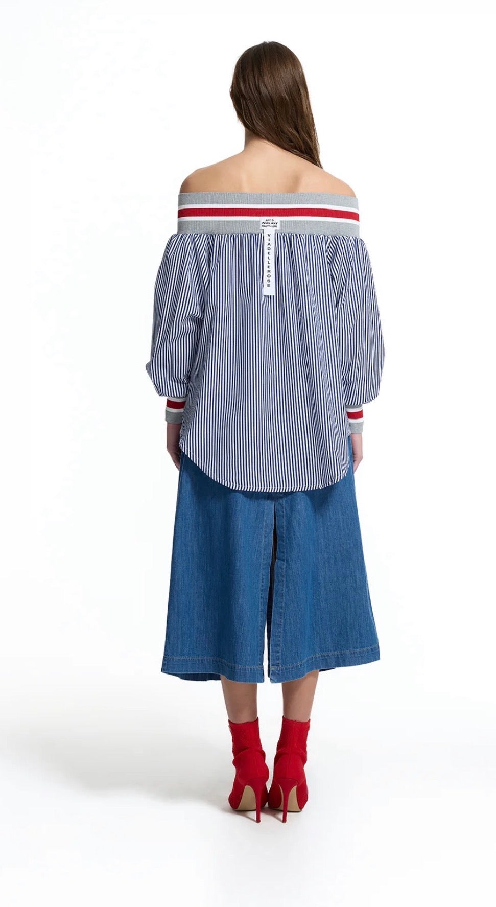 BLUSA VDR DECOTE CANOA CANELADO AS RISCAS - Carla Valente