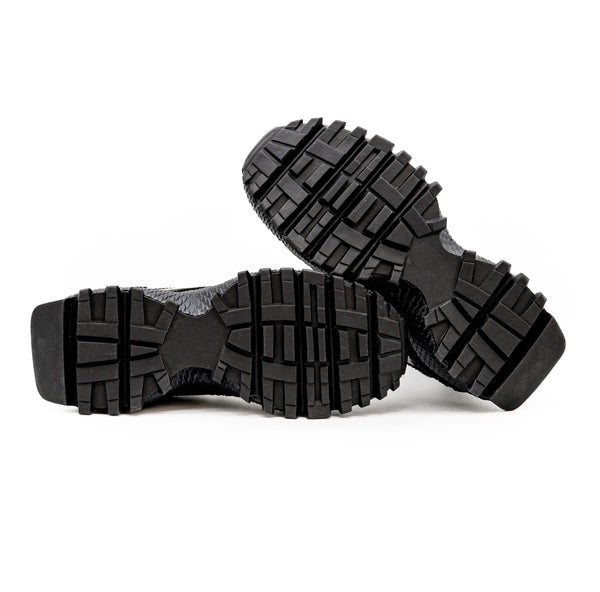 SNEAKERS RUSSEL MIRA BLACK COM DETALHE METÁLICO E ANML PRT - Carla Valente