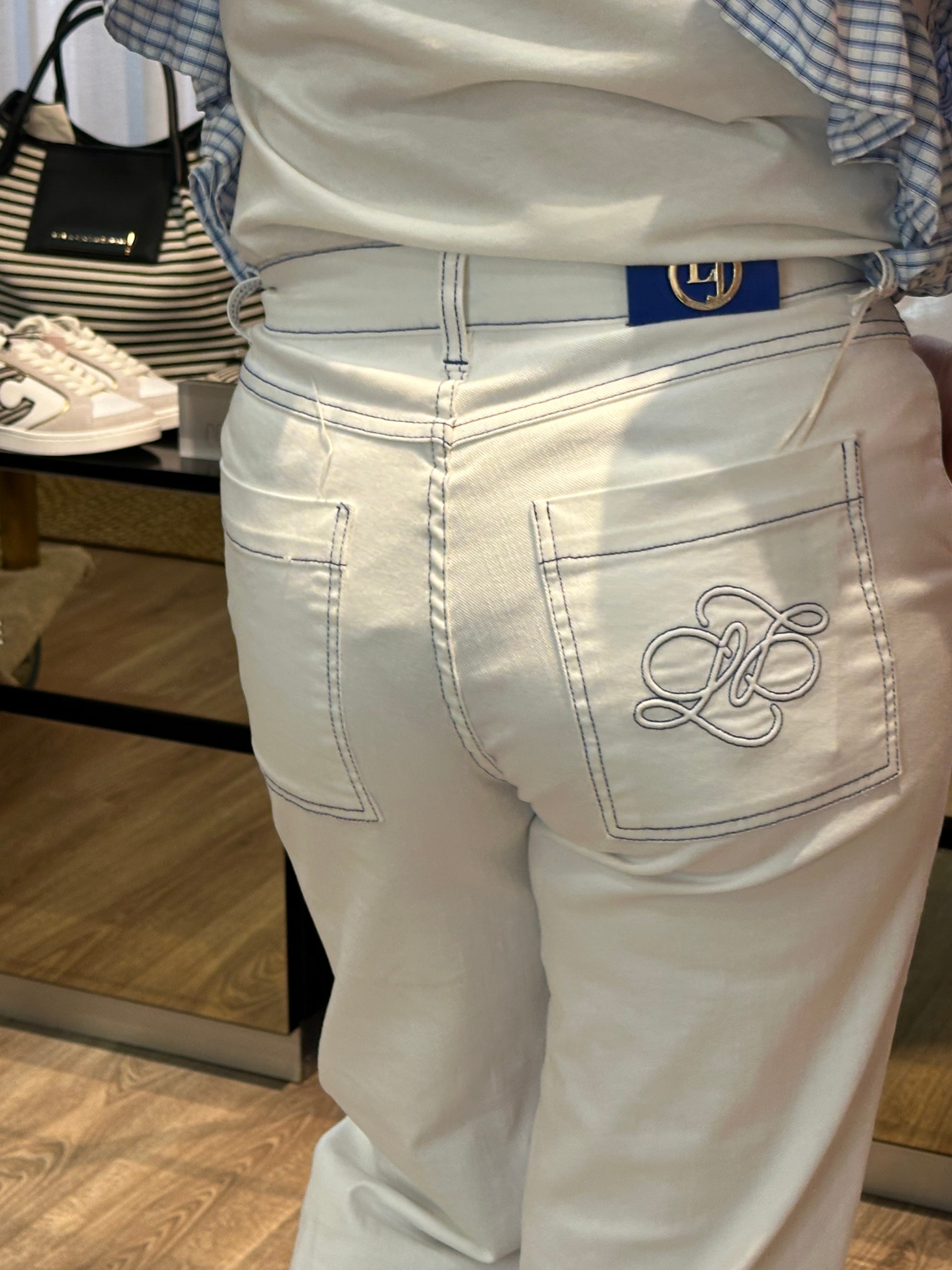 CALÇA LIBERJEANS SARJA PESPONTADA A AZUL - Carla Valente