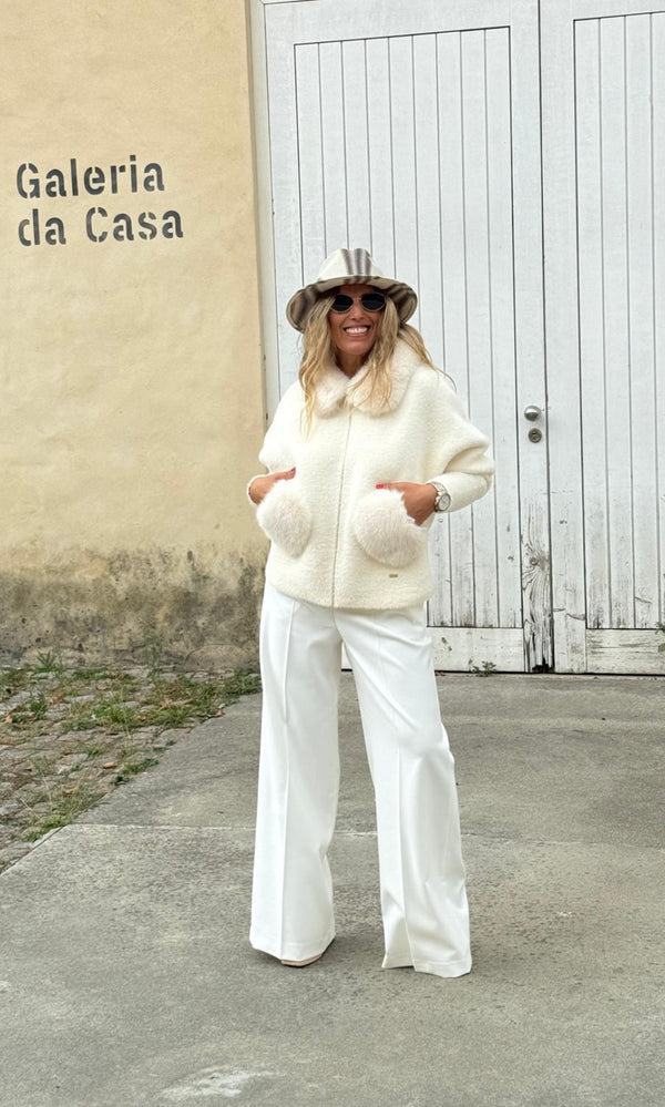 JACKET PHO FIRENZE DE MALHA COM APLICAÇÃO GOLA O - Carla Valente