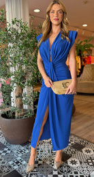 VESTIDO IMPERIAL DECOTE FUNDO OMBREIRAS - Carla Valente