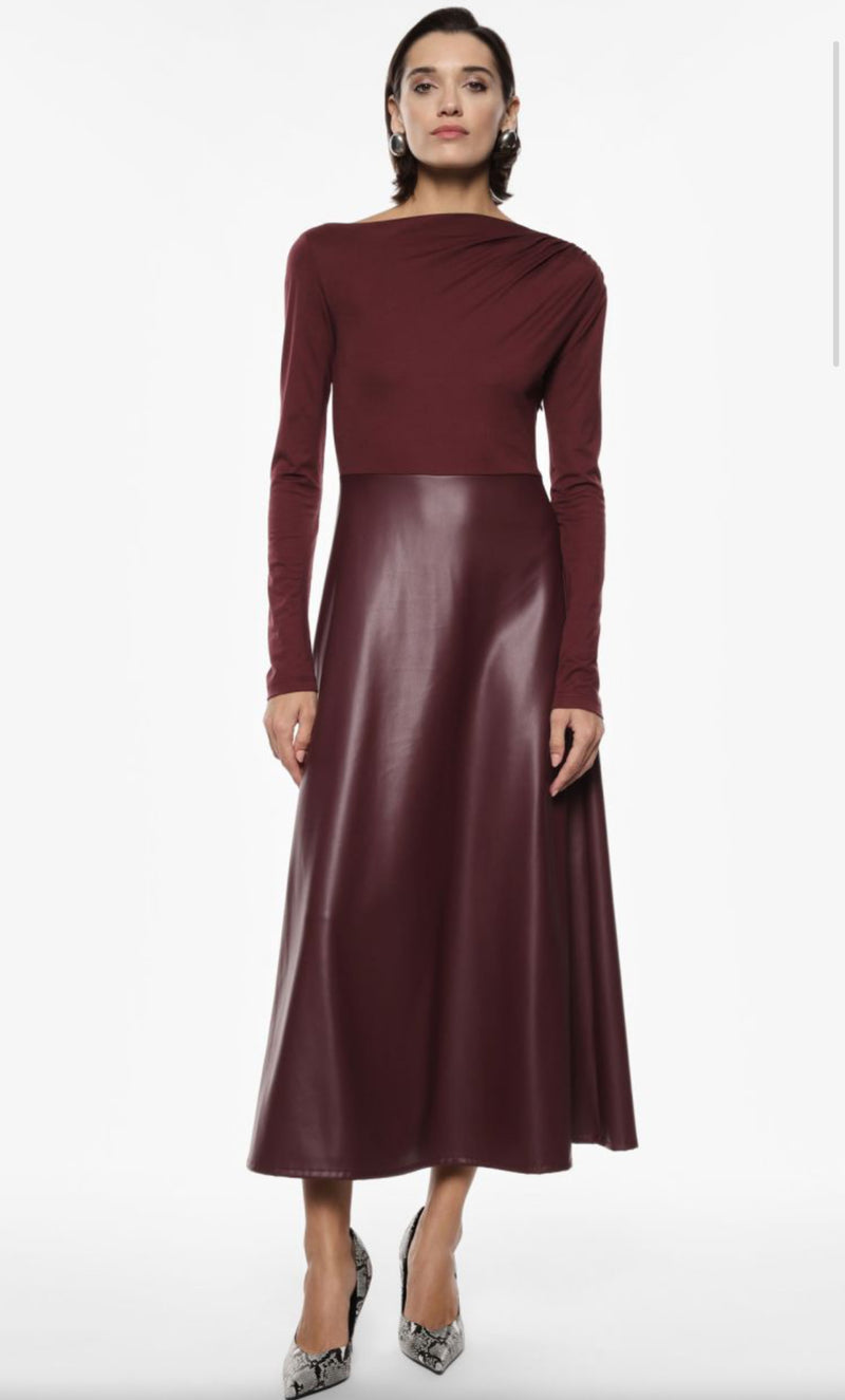 VESTIDO IMPERIAL COM CONTRASTE ECOPELE - Carla Valente