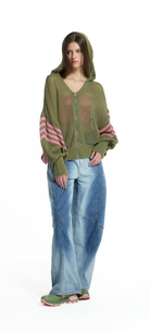 CASACO VDR DE MALHA PERFURADA 17  COM CARAPUÇO - Carla Valente