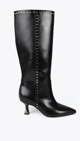 BOTA LOLA CASADMNT CANO ALTO TACÃO PERSONALIZADO E TACHAS - Carla Valente