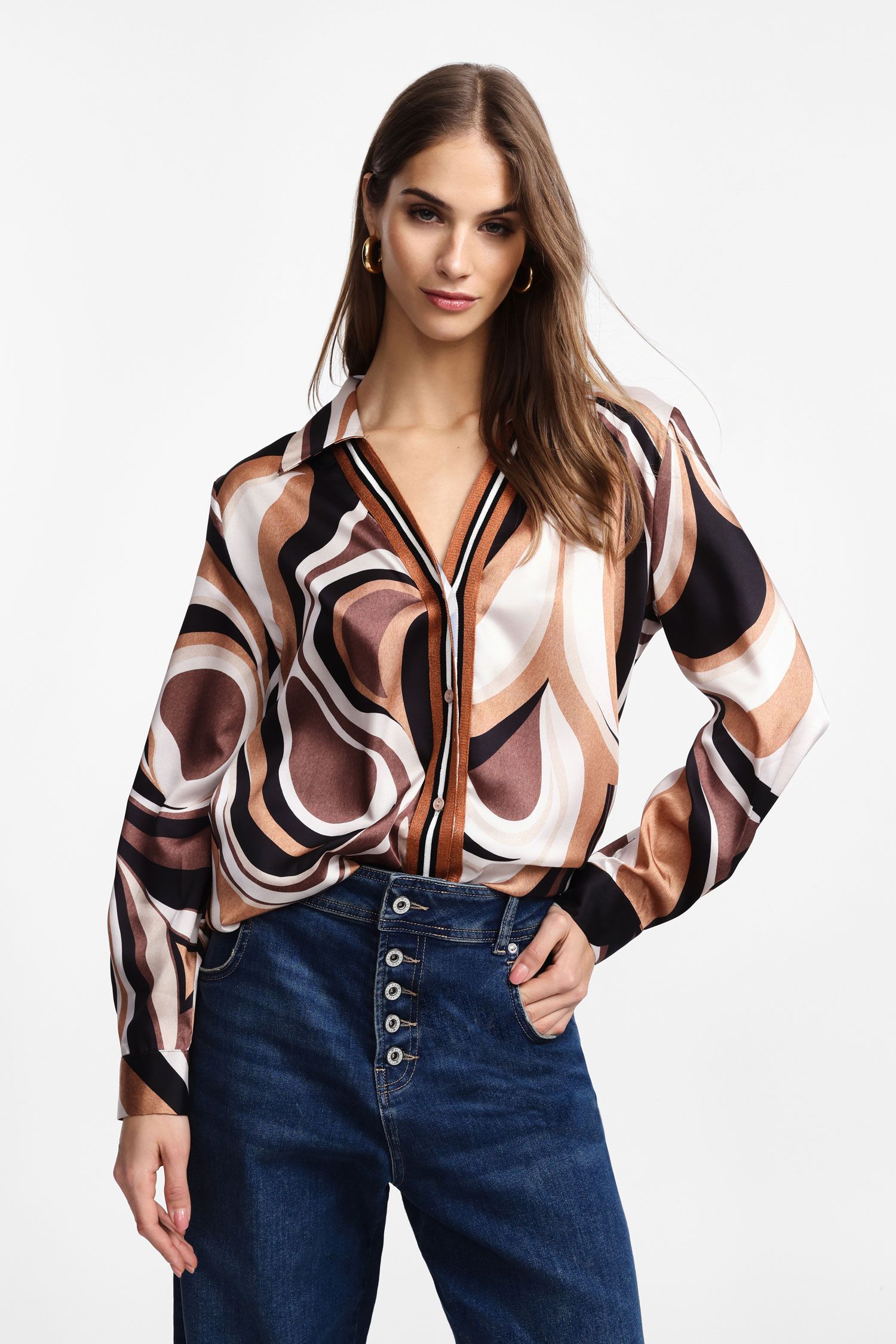 CAMISA PLEASE COM GOLA CLÁSSICA  ESTAMPA - Carla Valente