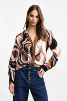 CAMISA PLEASE COM GOLA CLÁSSICA  ESTAMPA - Carla Valente