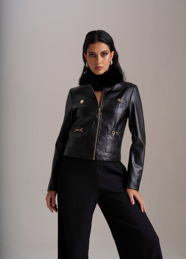 JACKET PHO FIRENZE CURTA ECO PELE APLICAÇÃO GOLA FAKE FUR - Carla Valente