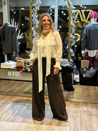 BLUSA VELVETY MÁRCIA GOLA C/FOLHOS - Carla Valente