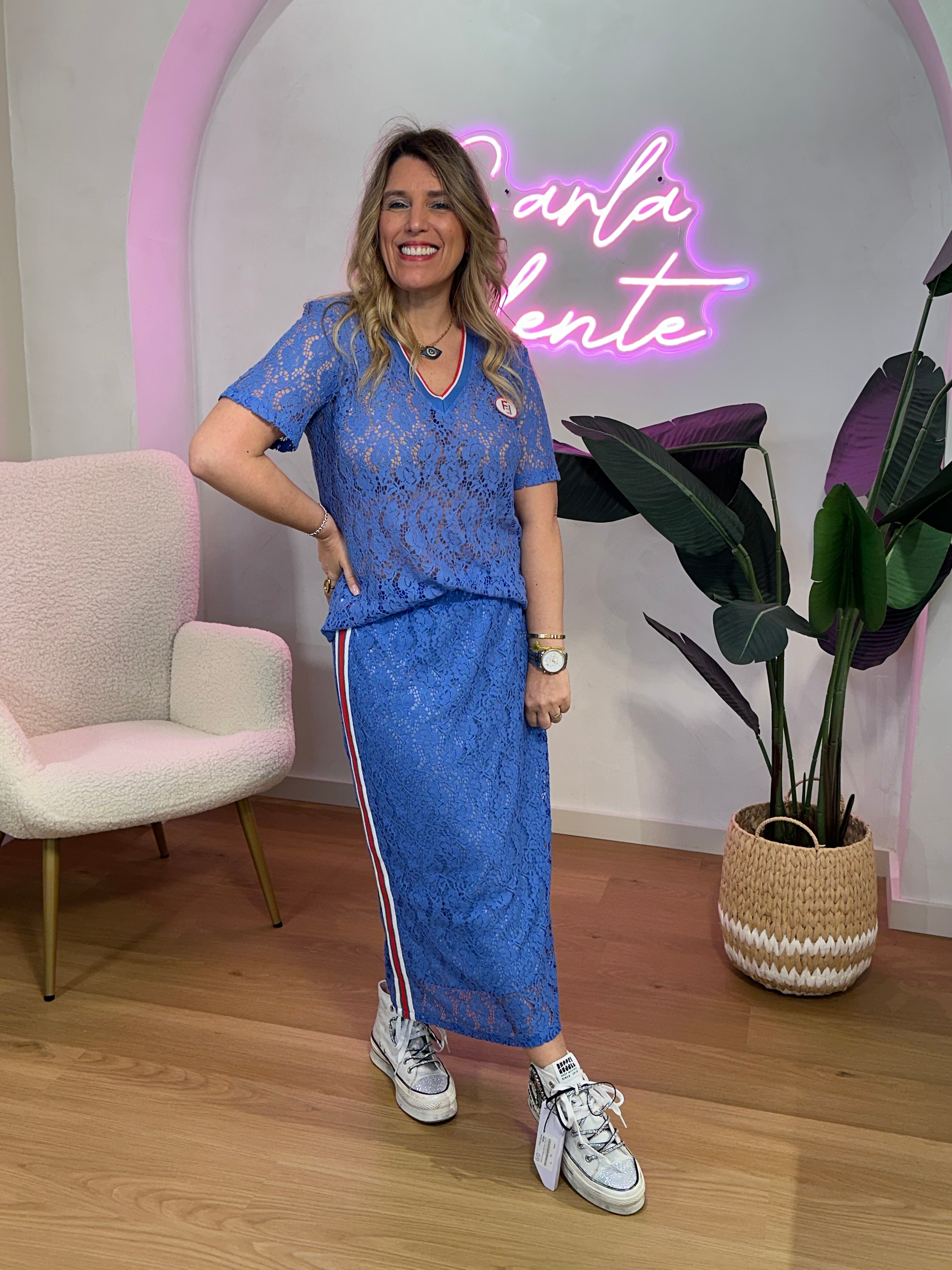 T-SHIRT FOURSOUL RENDA - Carla Valente