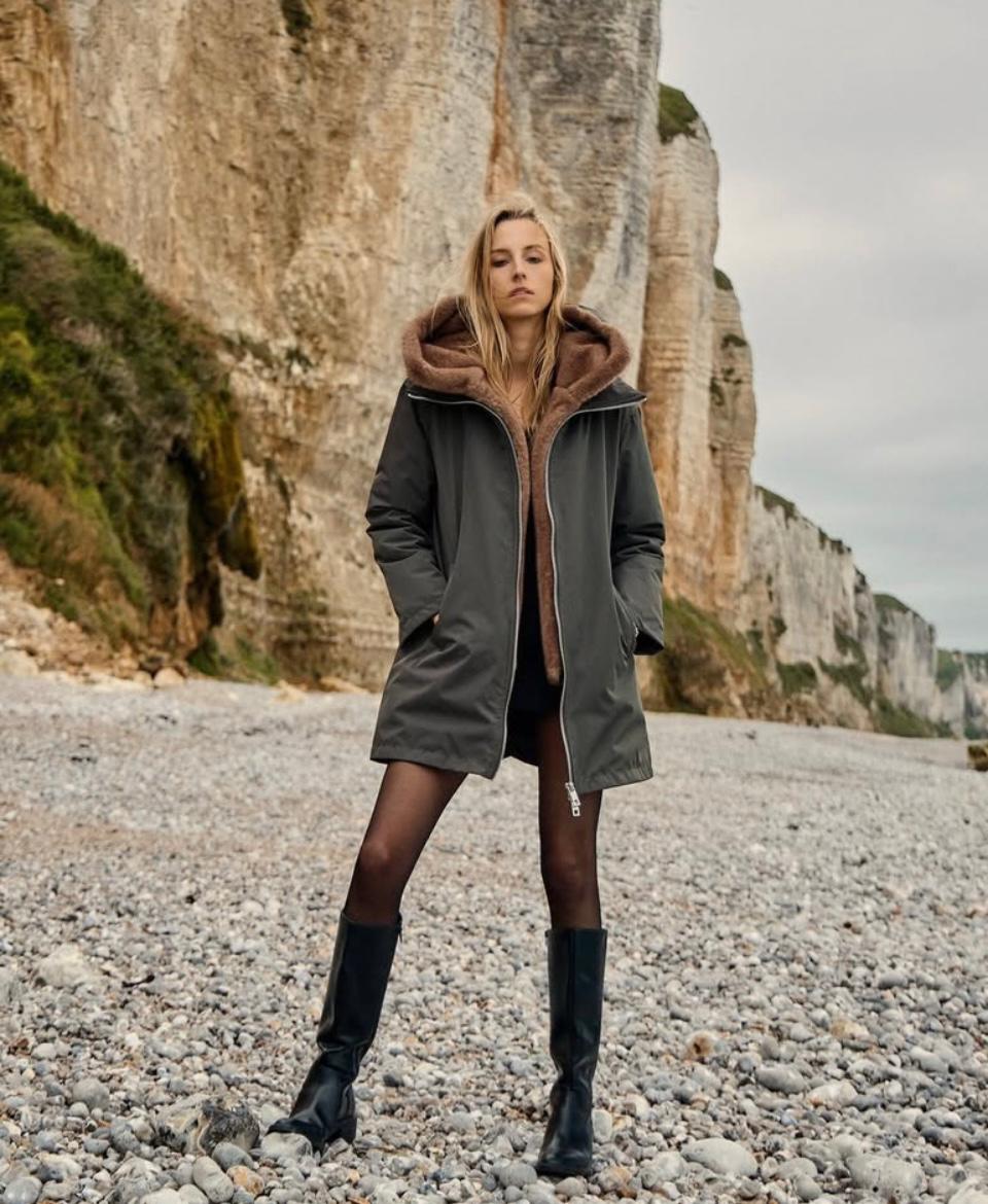 PARKA COM PELO REMOVÍVEL E CARAPUÇO - Carla Valente