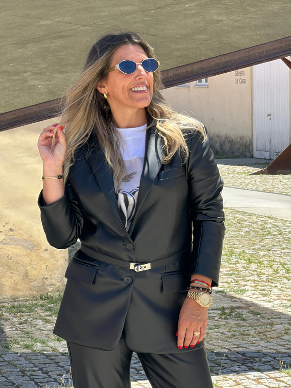 BLAZER IMPERIAL EM ECO PELE COM CINTO - Carla Valente