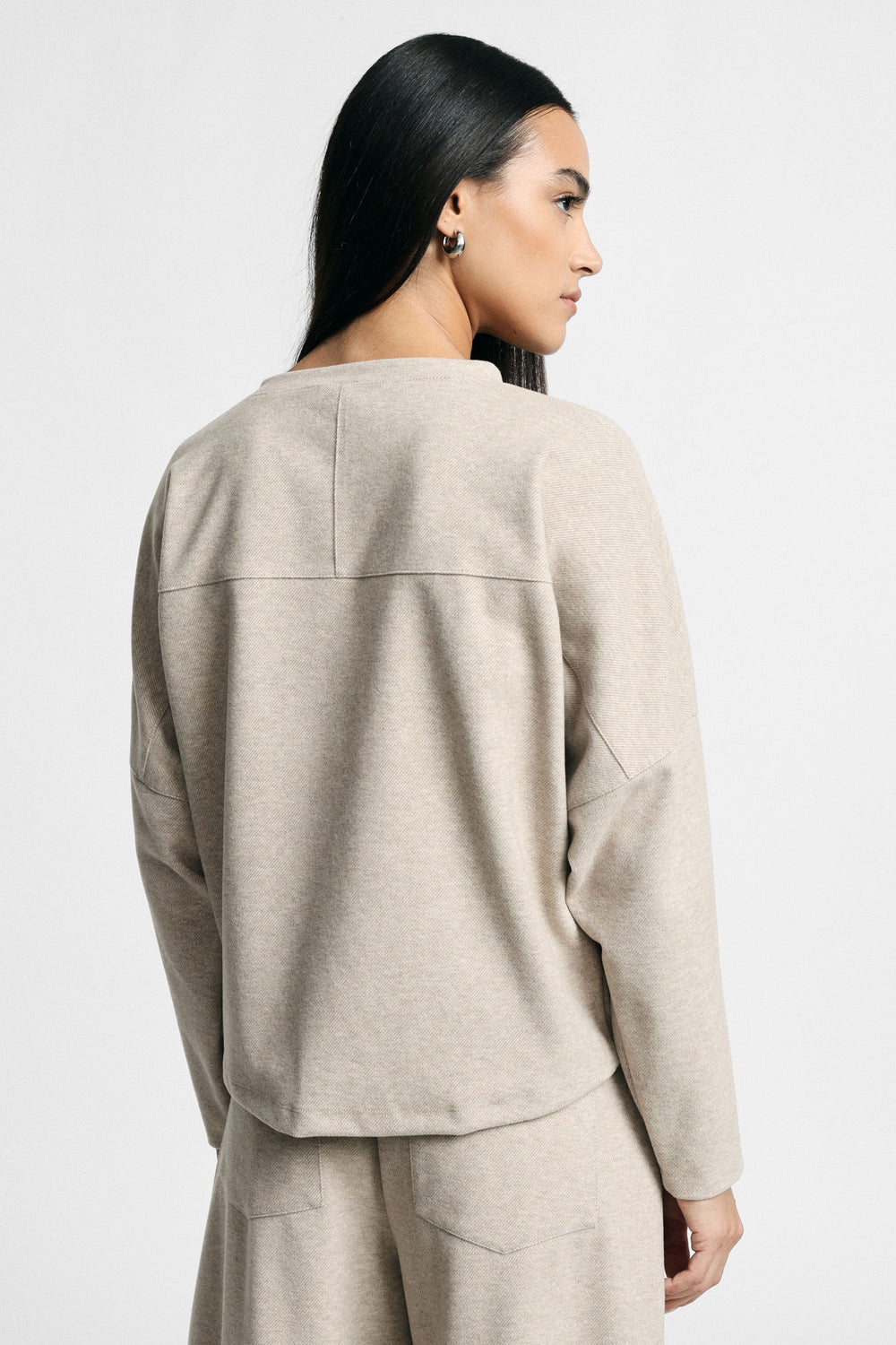 Camisola Please com corações bordados — bege