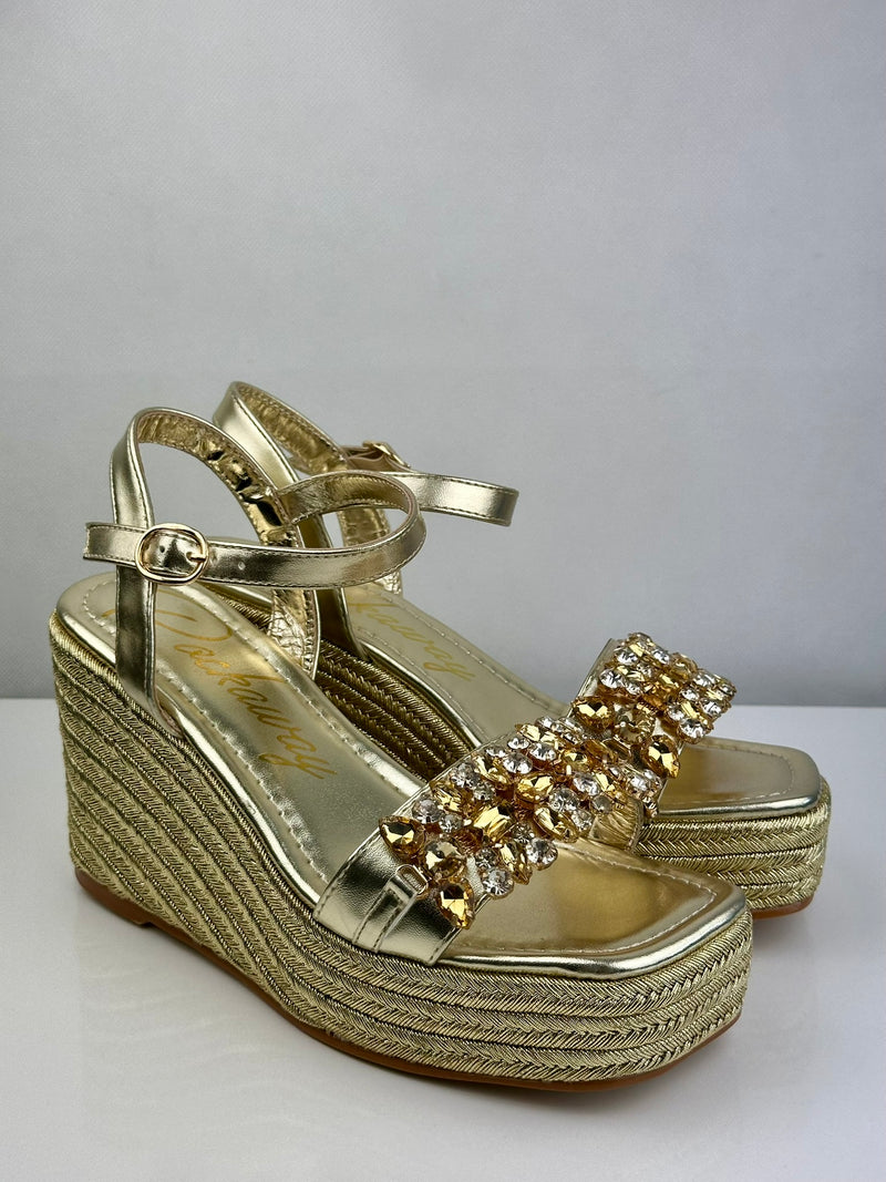 SANDÁLIA ROCK CUNHA TIRAS COM BRILHANTES - Carla Valente