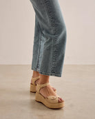 SANDÁLIA POPA MURIEL EM RAFIA DE CUNHA - Carla Valente