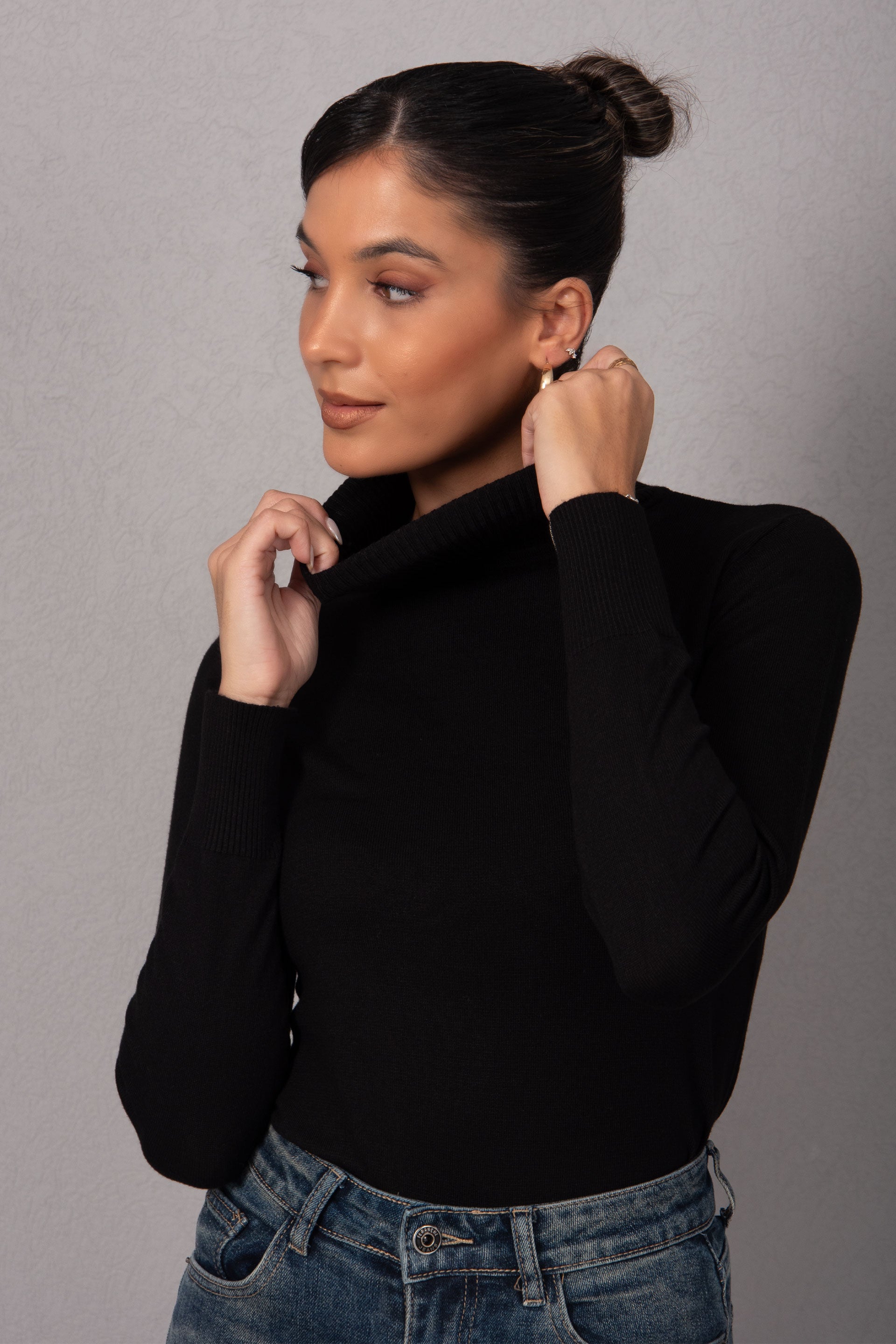 CAMISOLA FERRACHE BÁSICA GOLA ALTA - Carla Valente