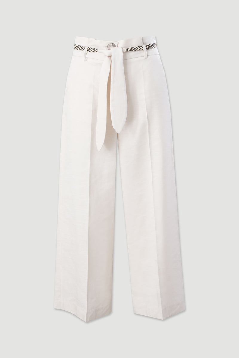 CALÇA FERRACHE CURTA WIDE LEG EM LINHO COM CINTO - Carla Valente